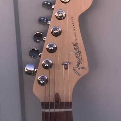 Fender Stratocaster 2006 - Cream/White image 4