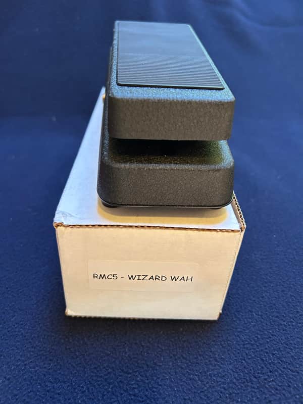 Real McCoy Custom RMC5 Wizard Wah 2000s - Black image 1