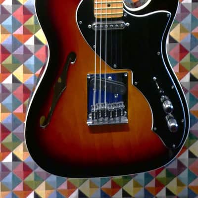 Fender Telecaster Thinline American Deluxe - Sunburst Bild 2