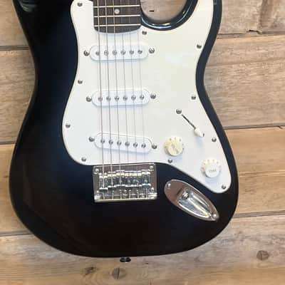 Squier Mini Stratocaster with Rosewood Fretboard 2011 - 2017 - Black image 2