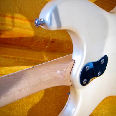 Mosrite Ventures 12 String Vintage 1966 Electric Guitar Mark XII Near Mint Pearl White with HSC image 8