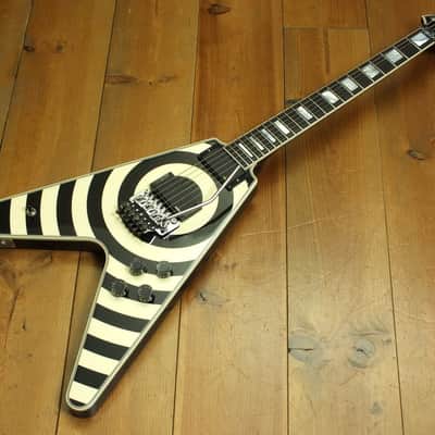Gibson Flying V Custom Shop Zakk Wylde Bullseye * signed by Zakk image 3