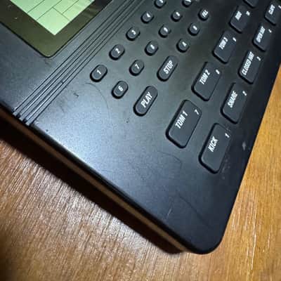 Alesis SR-16 Drum Machine (Used) image 2