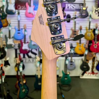 Fender Standard Jazz Bass, Laurel Fingerboard, White Pickguard, Olympic White image 12