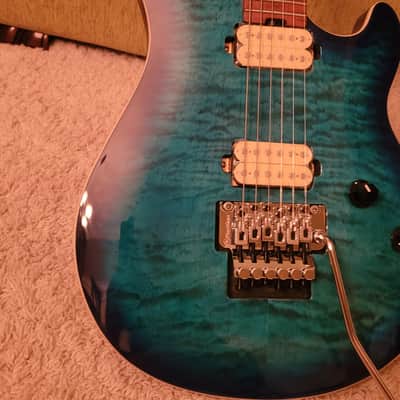 Firefly FFMN EVH Style Blue Green Quilt image 2