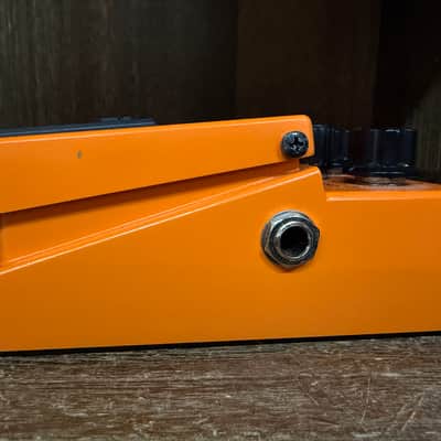 Boss DS-1 Distortion (Silver Label) 1994 - Present - Orange image 2