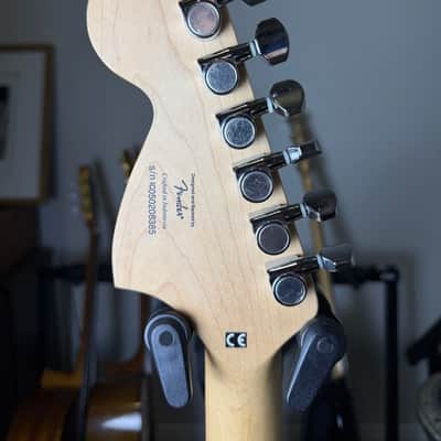 Squier Affinity Series Stratocaster with Maple Fretboard 2001 - 2018 - Black image 4