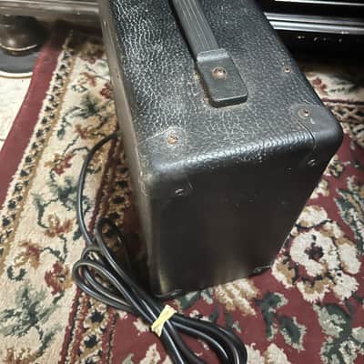 Crate EL-10G Guitar Combo Amplifier 2000s - Black image 4
