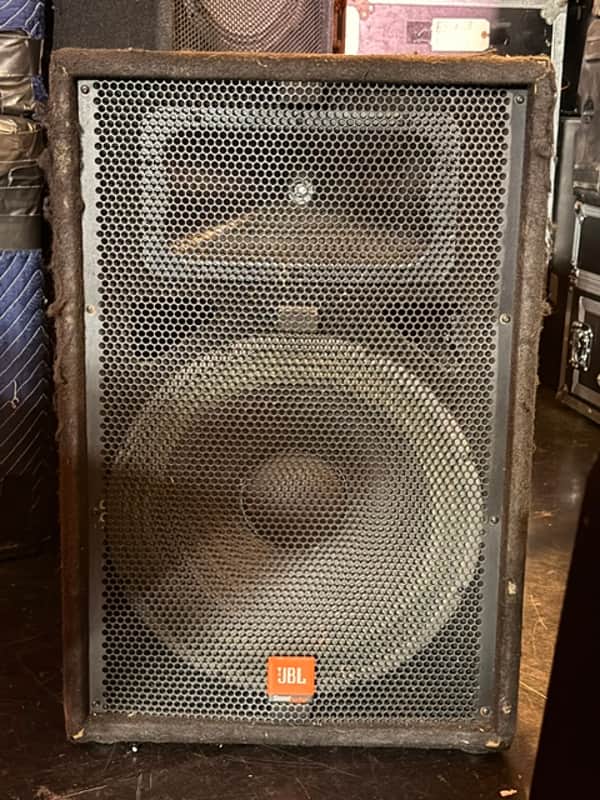 JBL SoundFactor SF15 15" 2-Way Passive Loudspeaker Cabinet - 250W RMS / 1000W Peak - Single image 1
