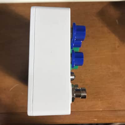 PedalPCB Pro-10 Overdrive 2022 - White / Blue / Green image 3