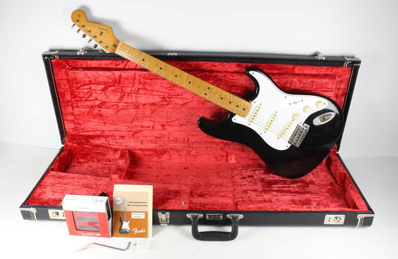 Fender AVRI '57 Stratocaster Reissue (1989) - $1797