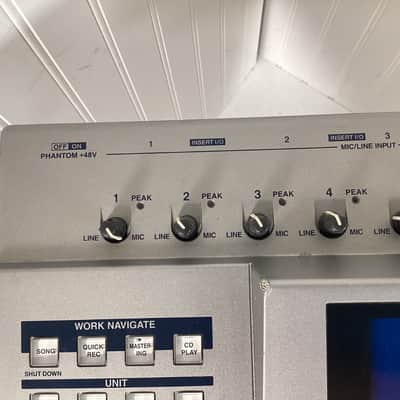 Yamaha AW4416 Professional Audio Workstation 16-Track Digital Recorder 2000s - Silver image 3