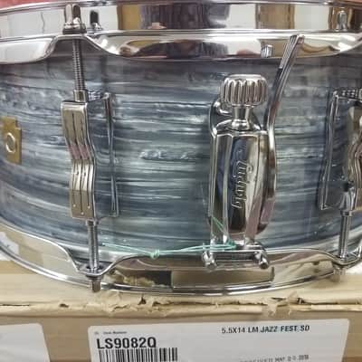 Ludwig *Pre-Order* Legacy Mahogany Vintage Blue Oyster Jazz Fest 5.5x14" Snare Drum w/Internal Muffler | Made in the USA | NEW | Special Order | Authorized Dealer image 4