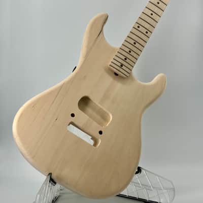 LOCKE Custom “HFT” Hot For Teacher EVH Little Guitars Short Scale Body & 5150 Banana Neck =\//-/= image 2