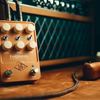 Universal Audio Enigmatic '82 Overdrive Special Amplifier Emulation Pedal image 2