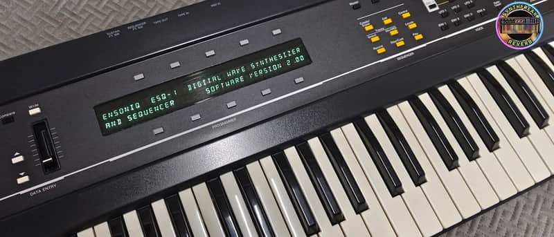 Ensoniq ESQ-1 Wave Synthesizer ✅ + Catrige SQX20 Expander ✅Hardcase + New Battery✅RARE from ´80s✅ Professional Synthesizer like Yamaha Roland Korg✅ Cleaned & Full Checked ✅ image 1