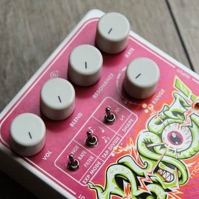EHX  "Blurst Modulated Filter" image 10