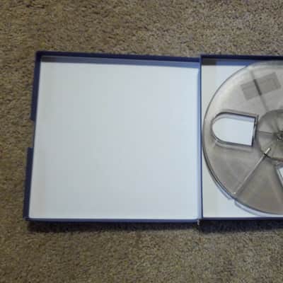 RMG SM911 quarter-inch tape (1/4" x 1200') with empty reel image 3