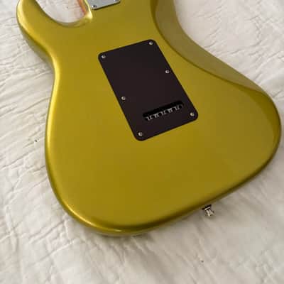 Fender American Ultra II 70th Anniversary Stratocaster with Maple Fretboard 2024 - Solar Flare image 6