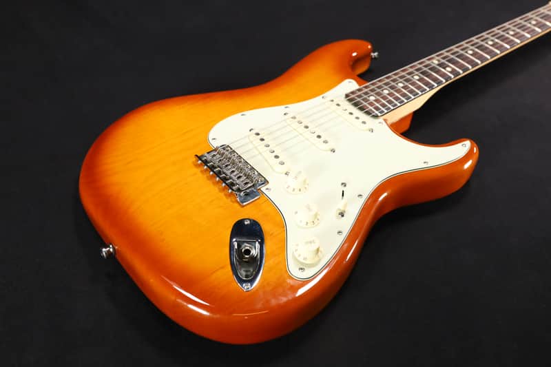 Fender American Performer Stratocaster Honey Burst 2019 USED 971 image 1