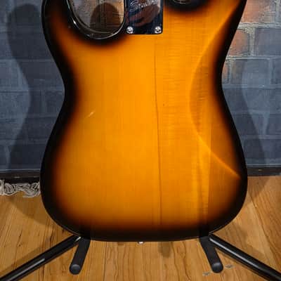 Squier '51 2-Color Sunburst image 16