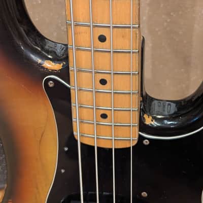 Fender Precision Bass with Maple Fretboard 1977 - Sunburst image 6