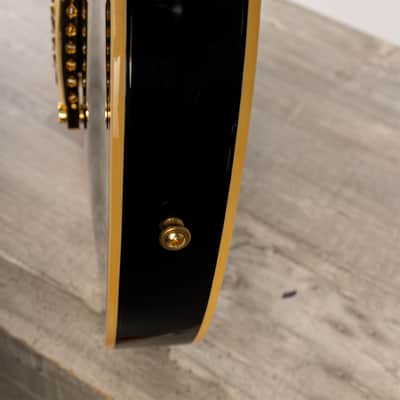 Gibson Les Paul Custom W/Carmelita Neck Ebony VOS GH, Ebony | Demo image 15
