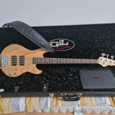 G&L L-2000 Bass Guitar image 1