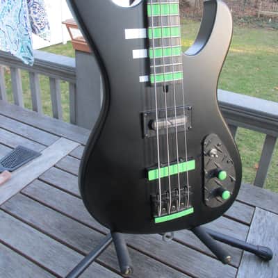 Washburn M10  Bass guitar 2003 Flat Black Steele Green Trim Type O Negative image 1