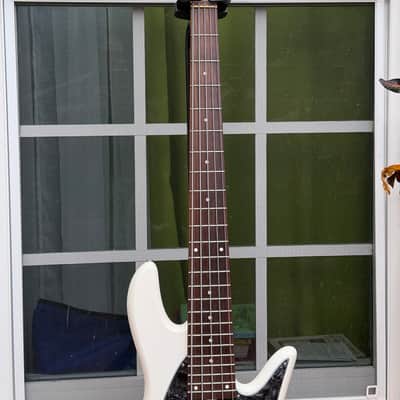 Fodera Fodera Emperor 5 Standard Classic 2023 - Satin Olympic White 2023 image 3