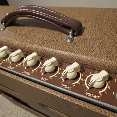 Victoria Victorilux 1x15 / 115 Combo Amplifier image 11