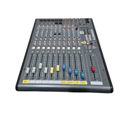 Roland PA-150 Stereo Mixer with Spring Reverb | Reverb UK