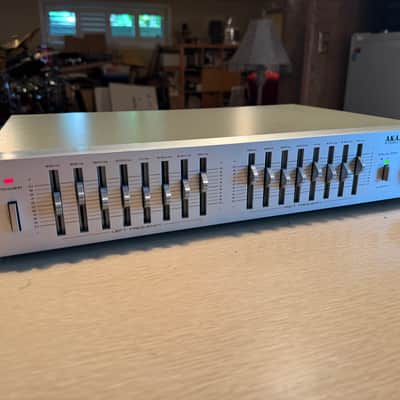 1980s Akai EA-G40 8-Band Home Stereo Graphic Equalizer Freshly Serviced V Rare! image 3