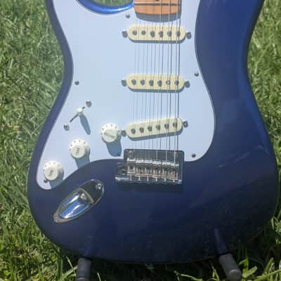 Fender Stratocaster 2016 - Lake Placid Blue image 7