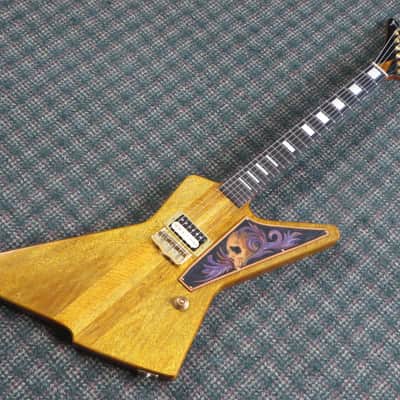 MA Customs USA Explorer-Style Korina Neck-Thru 24-Fret Ebony Board! w/case image 9