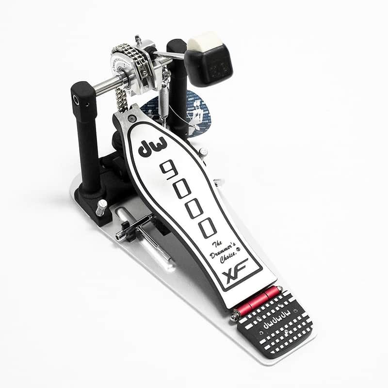 DW 9000 Series Single Bass Drum Pedal with Extended Footboard image 1