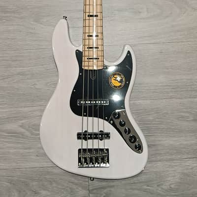 Marcus Miller V7 Vintage Swamp Ash 5 - White Blonde image 1