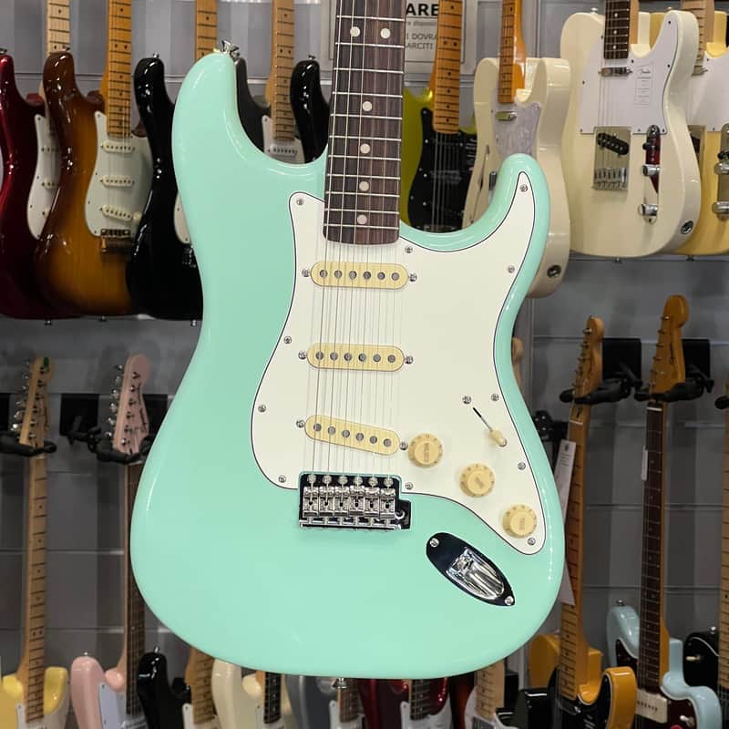 Fender   Vintera Ii 70 S Stratocaster Rw Surf Green