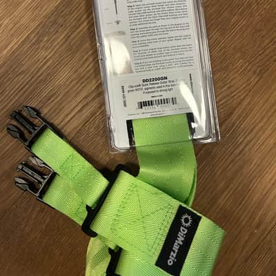DiMarzio 2" Nylon ClipLock Strap 2010s - Black & Green image 3