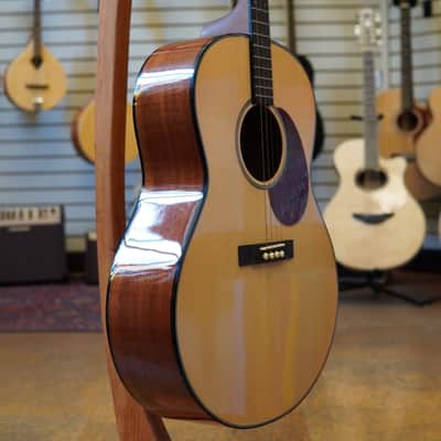Gold Tone Mastertone TG-18 Sitka Spruce/Mahogany Tenor Acoustic Guitar w/Gig bag image 2
