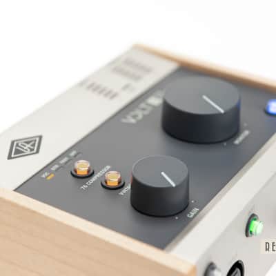 Universal Audio VOLT176 USB Recording Studio - Ex Demo image 8