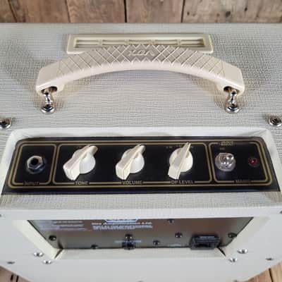 Vox 2011 AC4TV 4 Watt 1x10" Combo Amp, Near Mint - White image 12