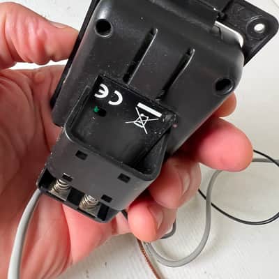 Fishman Presys preamp and pickup system image 8