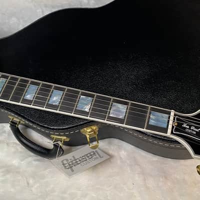 NEW! Gibson Les Paul Custom - Alpine White - Ebony Board - Authorized Dealer - 10 lbs - G06472 image 5