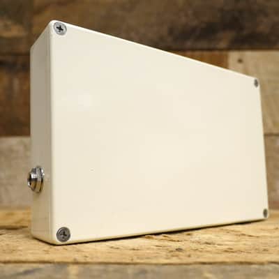 Walrus Audio Janus Tremolo/Fuzz with Joystick Controls 2021 (White) image 5