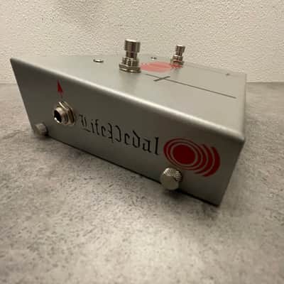 EarthQuaker Devices Sunn O))) Life Pedal Silver Limited Edition 2019 - Silver image 7