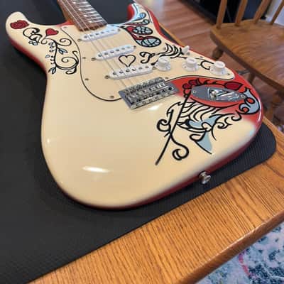 Fender Limited Edition Jimi Hendrix Artist Series Signature Monterey Pop Festival Graphic Stratocaster 2017 Strat PF Pau Ferro Fingerboard Fretboard Beautiful Upgrade Custom Fender Case Velour with Candy! image 9