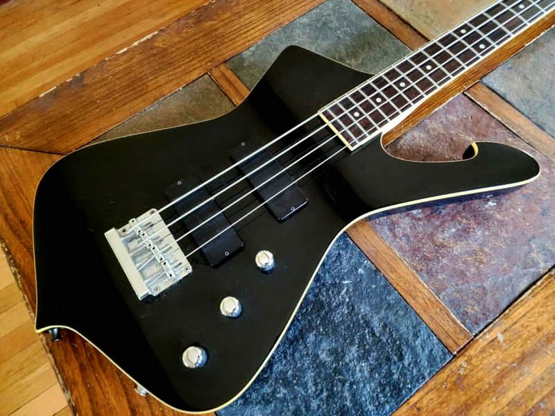 Ibanez Iceman ICB300 bass MIK '90s - blk image 1