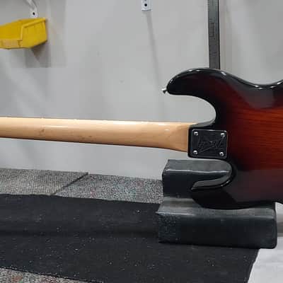 Peavey T40 FL  Fretless bass Guitar USA 1981 image 3