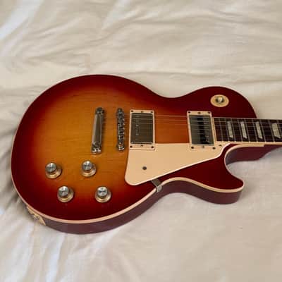 2019 Gibson Les Paul Standard - Cherry Sunburst - Free Pro Setup image 2